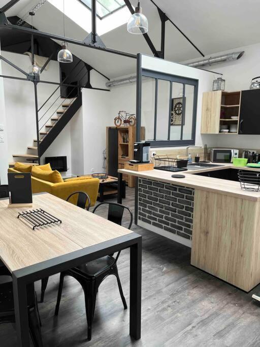 Loft Relais Coeur De France Villa Vierzon Bagian luar foto
